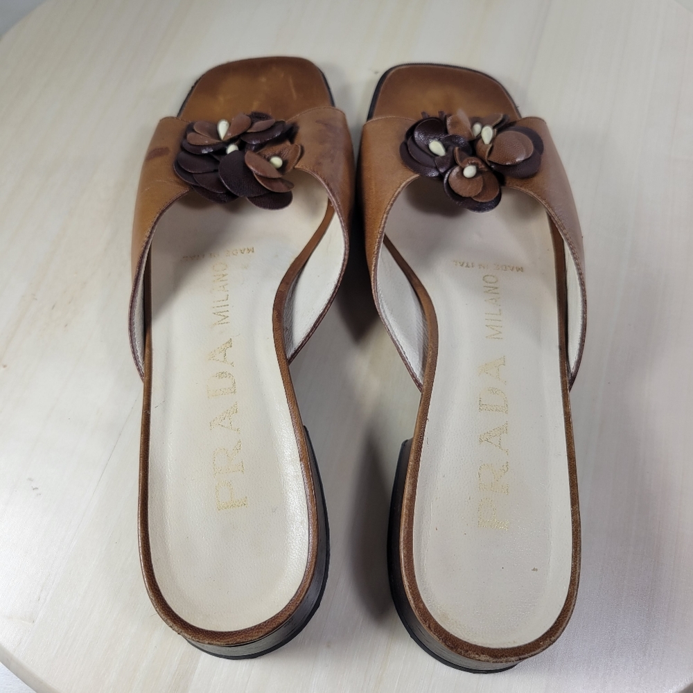 PRADA Vintage Brown Leather Mules Flowers Women's Size EU 35.5 US 5